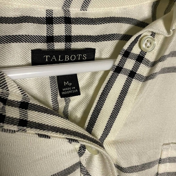 TALBOTS Petites Plaid Button Down Size Medium - Picture 5 of 6